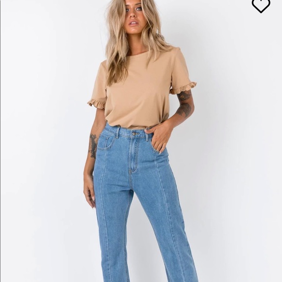 Princess Polly Ruffle Top - Picture 2 of 4